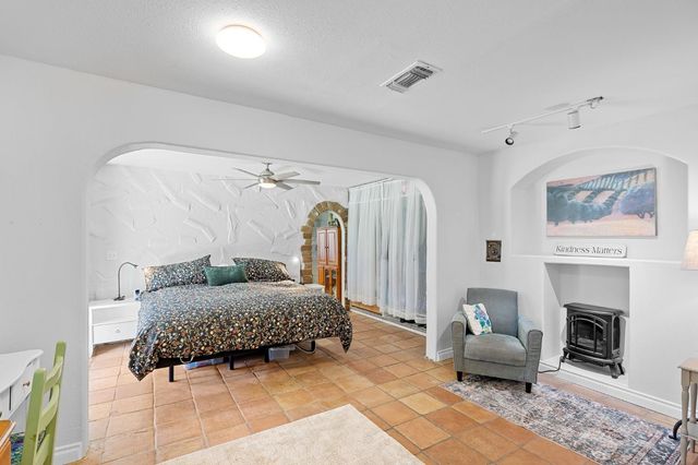 4310 Hussey Dr, Carmichael, CA 95608