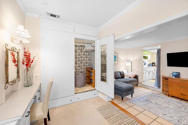 4310 Hussey Dr, Carmichael, CA 95608