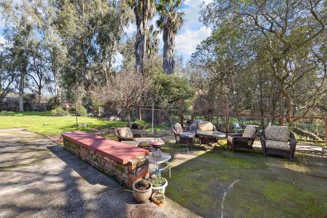 4310 Hussey Dr, Carmichael, CA 95608