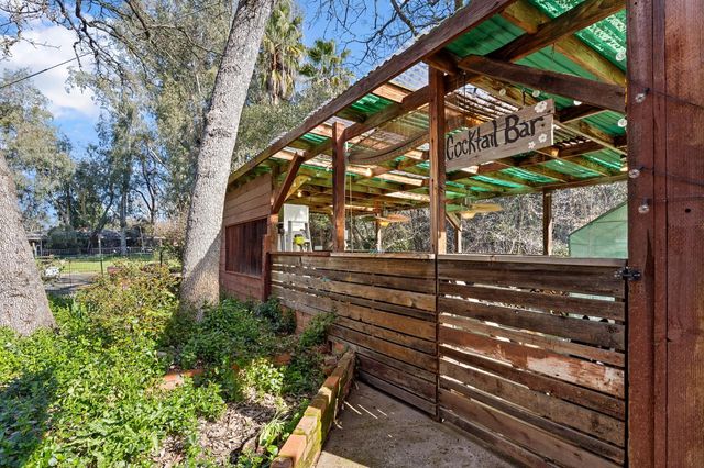 4310 Hussey Dr, Carmichael, CA 95608