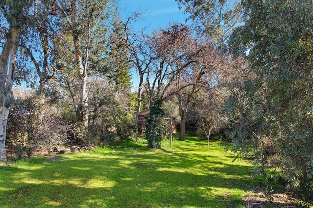 4310 Hussey Dr, Carmichael, CA 95608