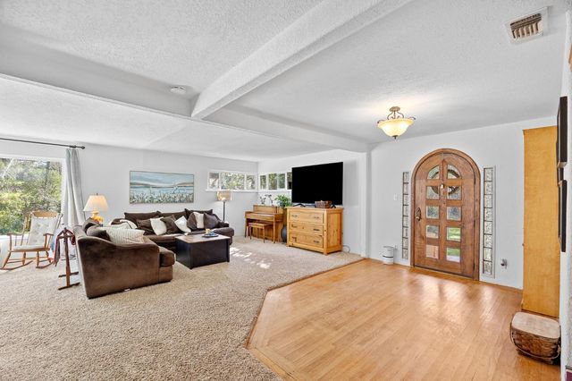 4310 Hussey Dr, Carmichael, CA 95608