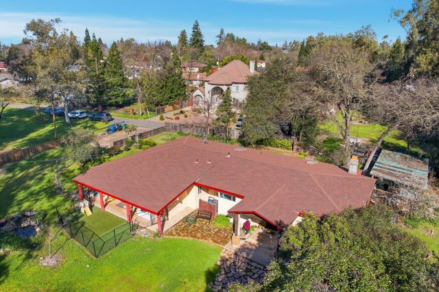 4310 Hussey Dr, Carmichael, CA 95608