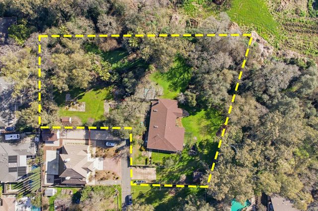 4310 Hussey Dr, Carmichael, CA 95608