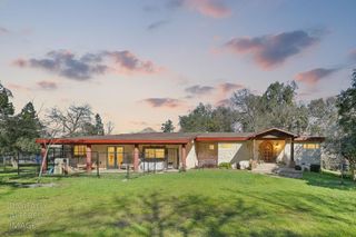 4310 Hussey Dr, Carmichael, CA 95608