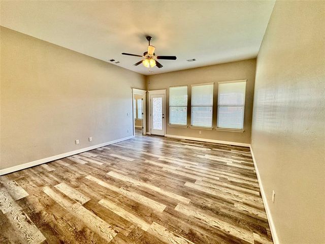 1101 Merlin Drive 1101 - 1103, Norman, OK 73072