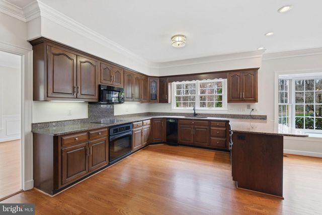 5900 SERENITY LN, Derwood, MD 20855