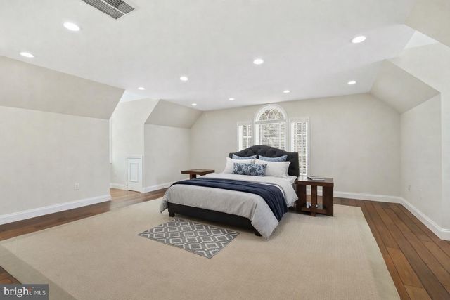 5900 SERENITY LN, Derwood, MD 20855