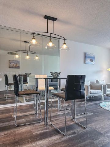 8881 Sunrise Lakes Boulevard 108, Sunrise, FL 33322