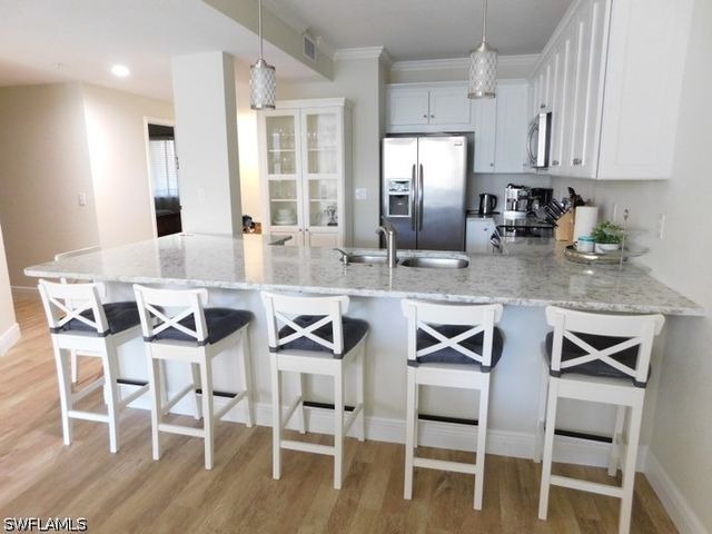 7655 Pebble Creek CIR 302, Naples, FL 34108