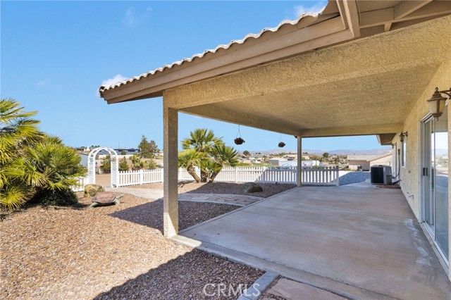 17814 Mesa Street, Hesperia, CA 92345
