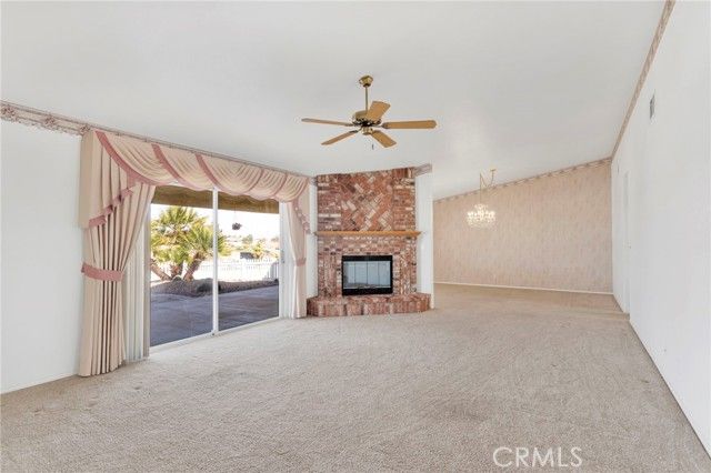 17814 Mesa Street, Hesperia, CA 92345