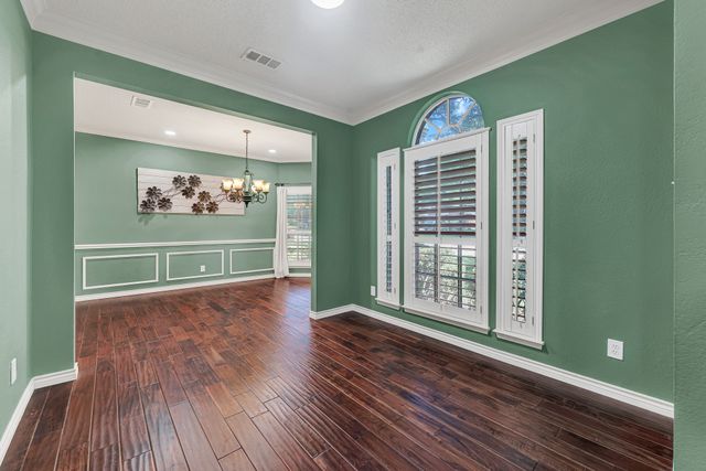 706 Green Apple Drive, Garland, TX 75044