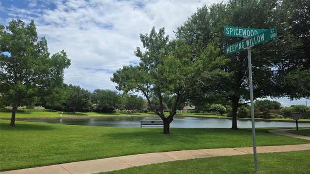 706 Green Apple Drive, Garland, TX 75044