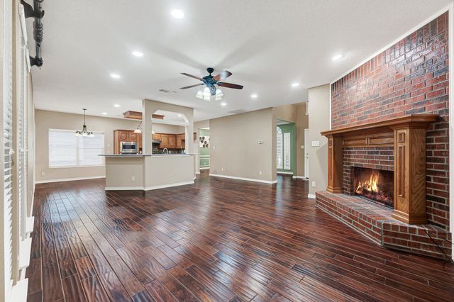 706 Green Apple Drive, Garland, TX 75044