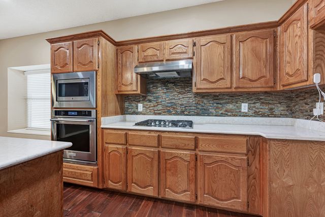 706 Green Apple Drive, Garland, TX 75044