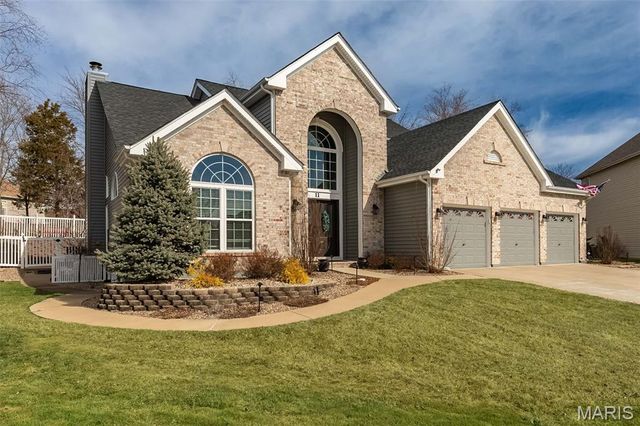 11 Southern Hills Court, O'fallon, MO 63366