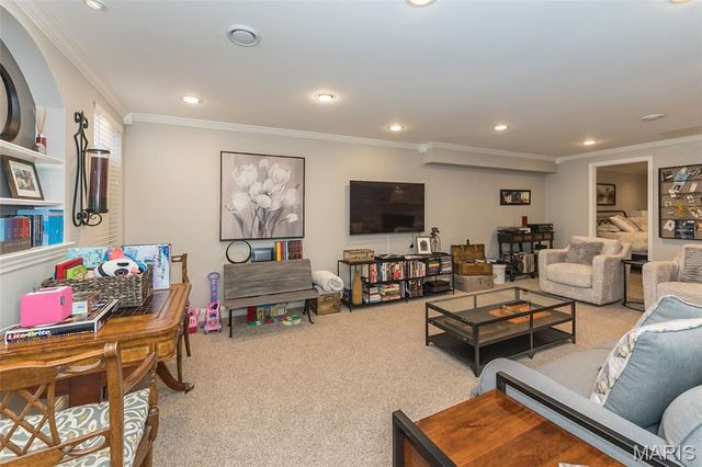 11 Southern Hills Court, O'fallon, MO 63366