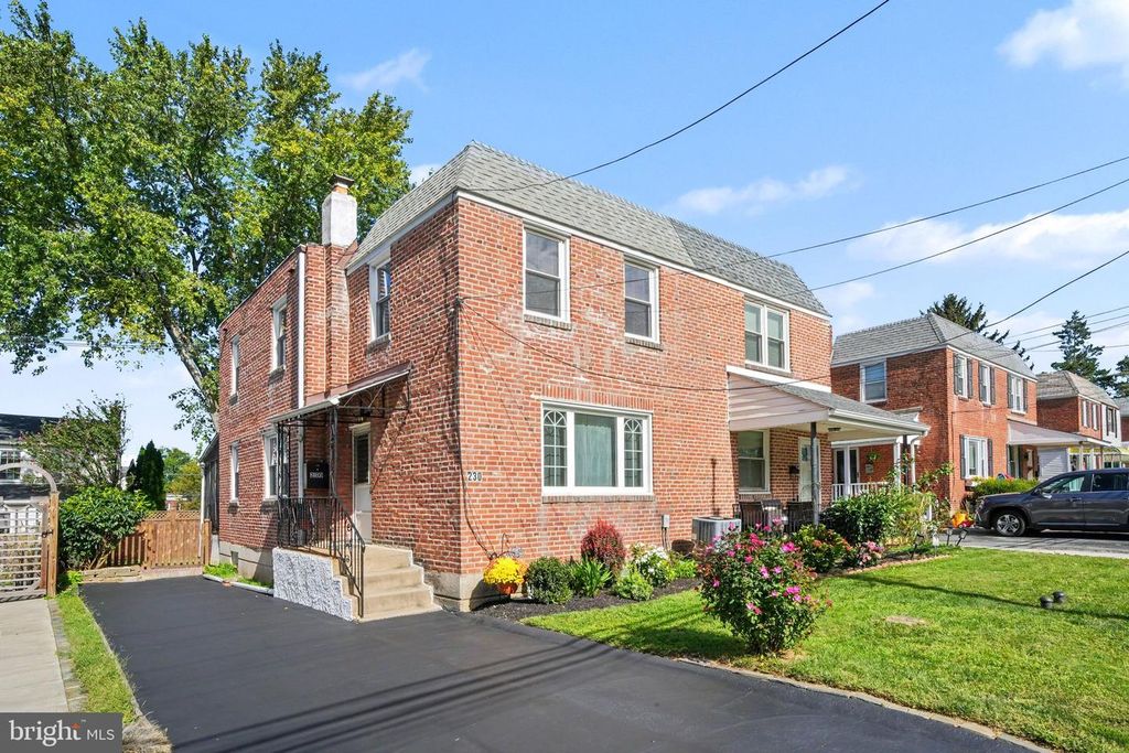 230 WILLIAMS RD, BRYN MAWR, PA 19010 — photo 2