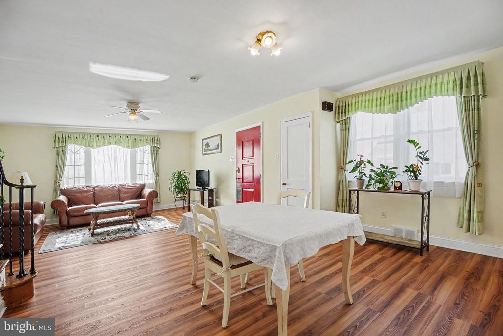 230 WILLIAMS RD, BRYN MAWR, PA 19010 — photo 3
