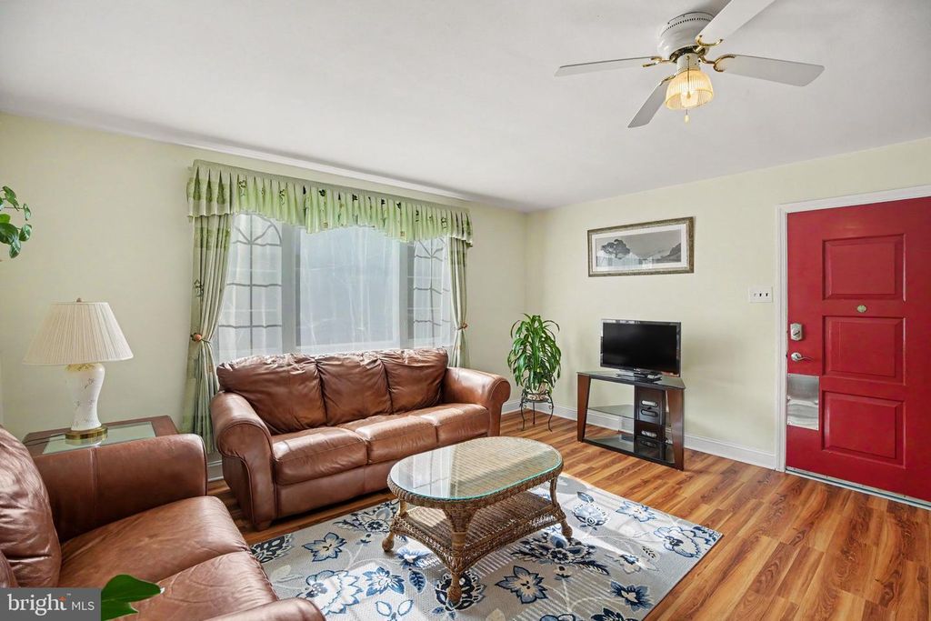 230 WILLIAMS RD, BRYN MAWR, PA 19010 — photo 4
