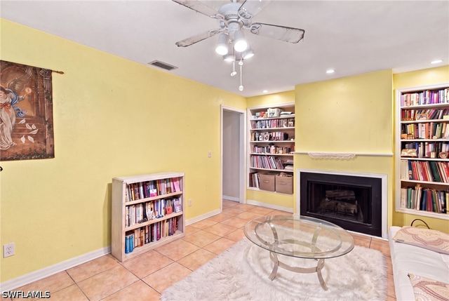 6200 Sea Grass LN, Naples, FL 34116