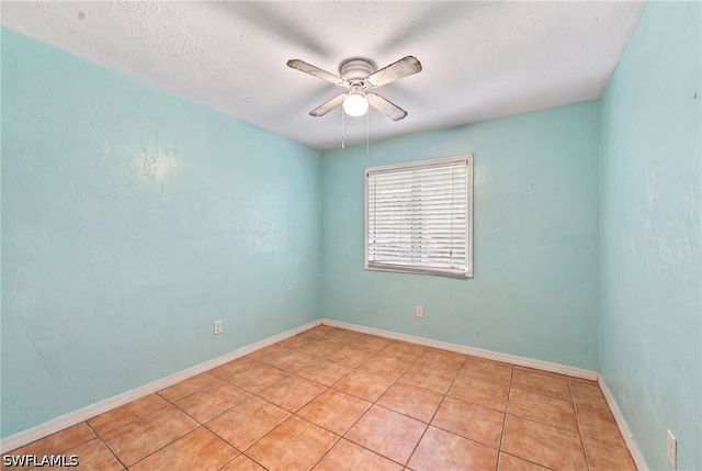6200 Sea Grass LN, Naples, FL 34116