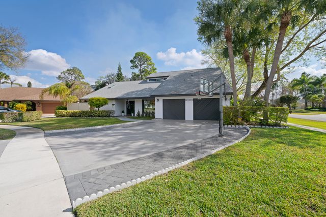 13376 Northumberland Circle, Wellington, FL 33414