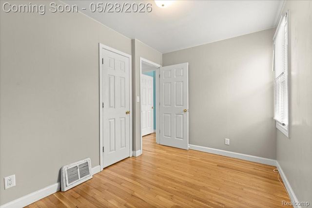 1313 Royal Avenue, Royal Oak, MI 48073