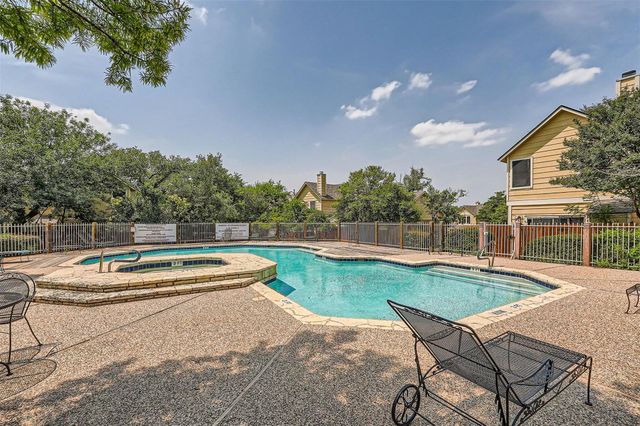 11901 Swearingen DR 30, Austin, TX 78758