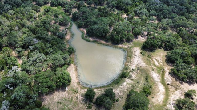 12952 Fm-530, Hallettsville, TX 77964