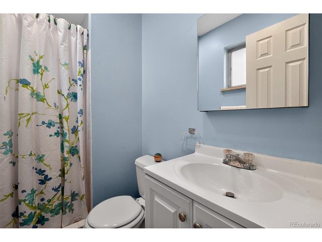 8245 Ames Way, Arvada, CO 80003