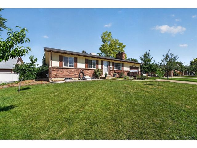 8245 Ames Way, Arvada, CO 80003