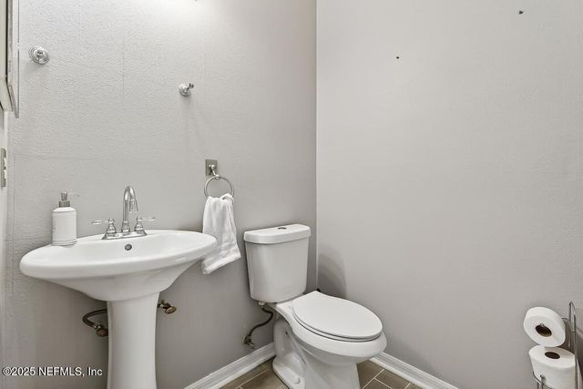 12418 TROPIC Drive, Jacksonville, FL 32225
