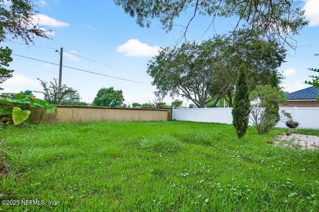 12418 TROPIC Drive, Jacksonville, FL 32225