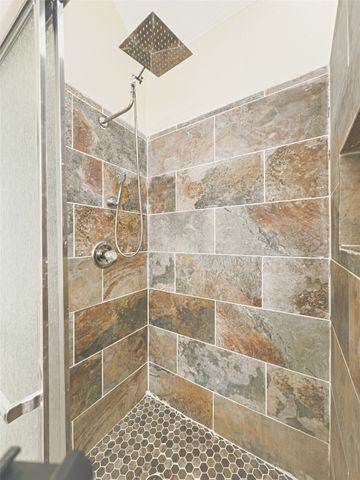 1905 Meera Lane, Mansfield, TX 76063