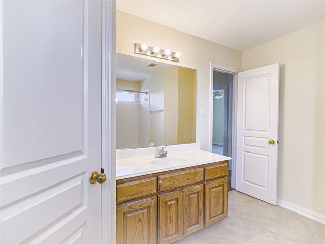 1905 Meera Lane, Mansfield, TX 76063