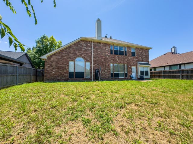 1905 Meera Lane, Mansfield, TX 76063