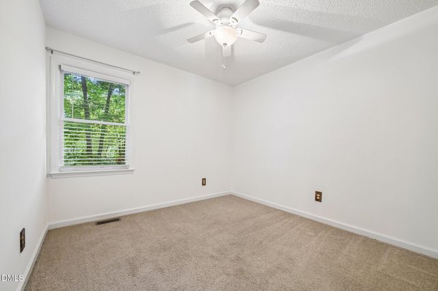 512 Rockvale Court, Benson, NC 27504