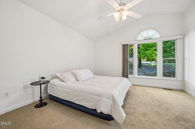 512 Rockvale Court, Benson, NC 27504