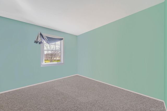 36595 County Road 48, Peconic, NY 11958
