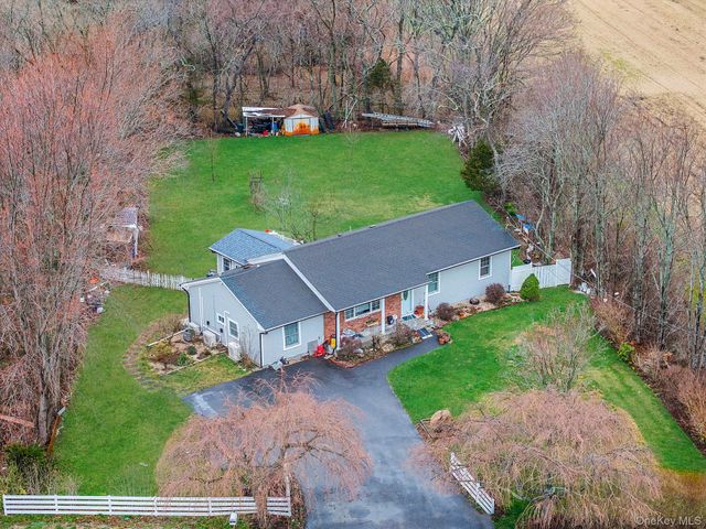 36595 County Road 48, Peconic, NY 11958