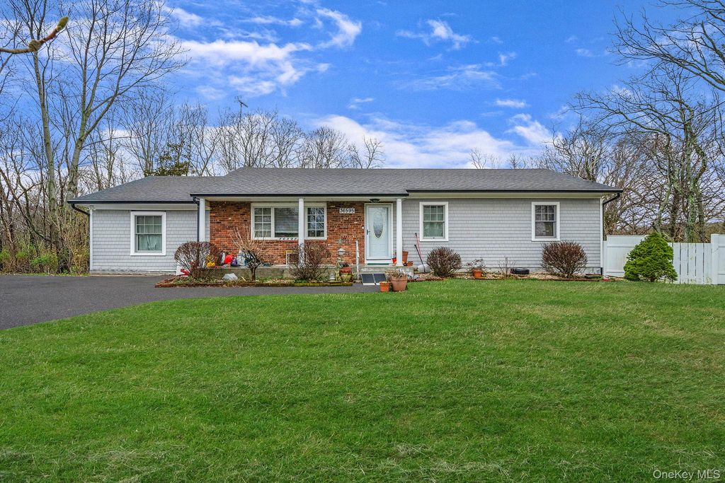 36595 County Road 48, Peconic, NY 11958