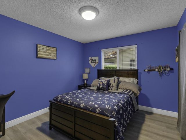 6440 Olde Moat Way, Davie, FL 33331