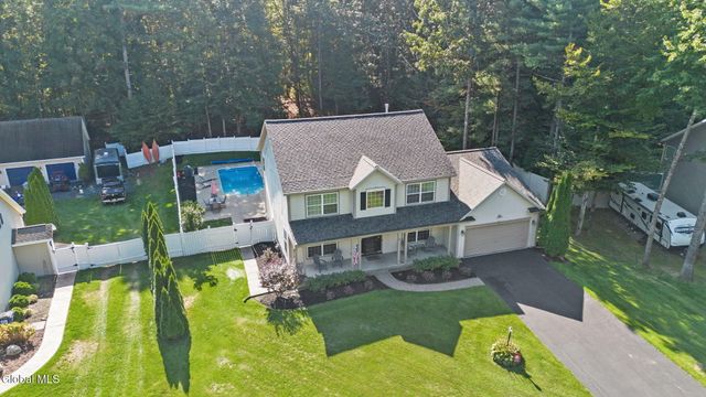 4 Overlook Drive, Wilton, NY 12831
