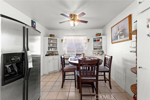 16116 Cajon, Hesperia, CA 92345