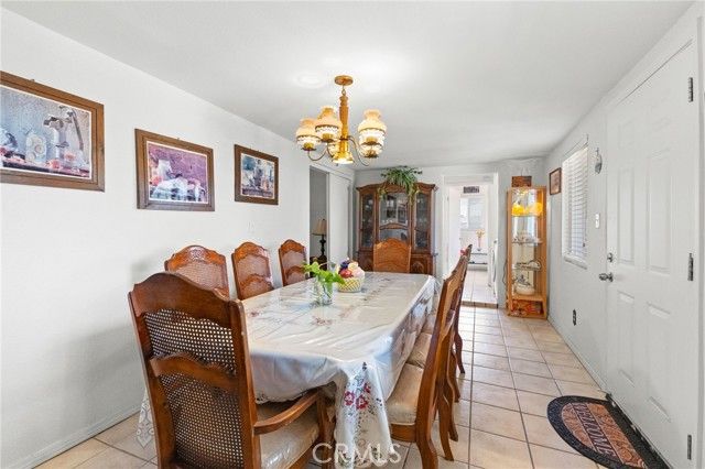 16116 Cajon, Hesperia, CA 92345