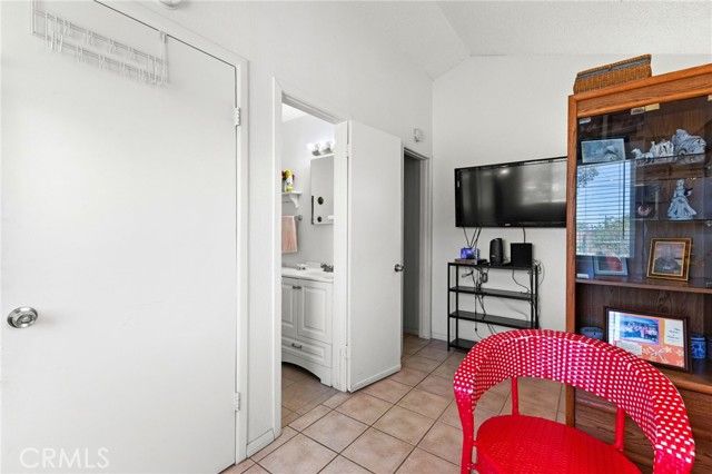 16116 Cajon, Hesperia, CA 92345