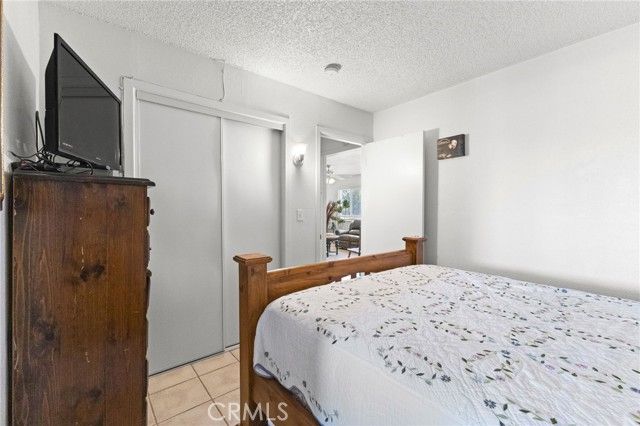 16116 Cajon, Hesperia, CA 92345