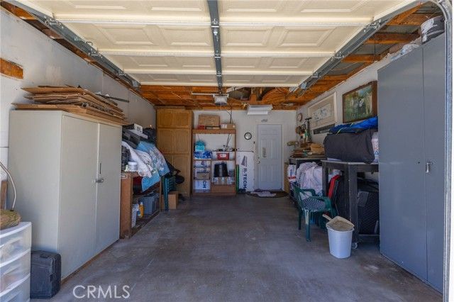 16116 Cajon, Hesperia, CA 92345